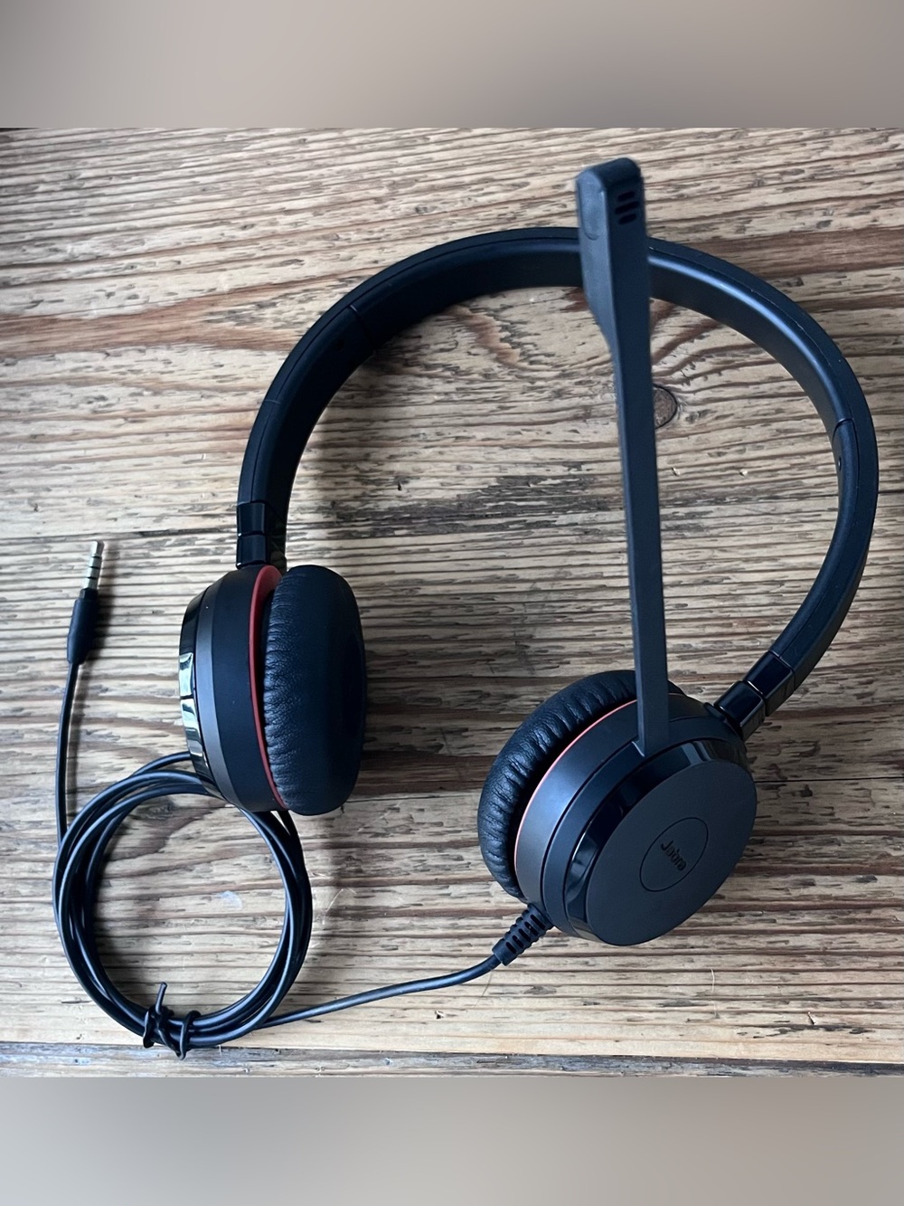 Jabra Evolved Wired On-Ear Headset with Boom Microphone - Black/Red Audio cable